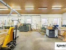 Pronájem výrobních prostor, Račice-Pístovice, 479 m2