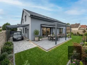Prodej bytu 4+kk, Vysoký Újezd, V Chaloupkách, 146 m2