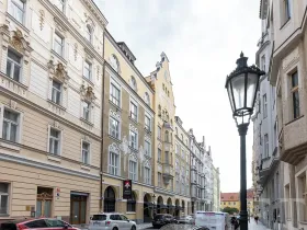 Prodej bytu 2+kk, Praha - Staré Město, Bílkova, 44 m2