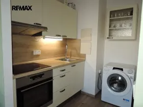 Pronájem bytu 1+kk, Kladno, Holandská, 38 m2