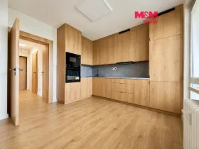 Pronájem bytu 3+1, Ostrava - Poruba, Francouzská, 72 m2