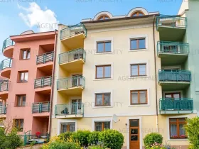 Pronájem bytu 2+kk, Praha - Břevnov, Slavníkova, 57 m2