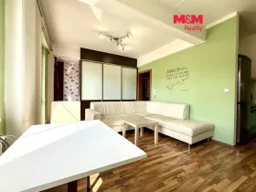 Pronájem bytu 1+kk, Kladno, Vojtěcha Lanny, 37 m2