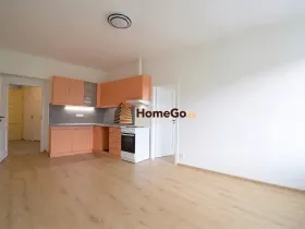 Pronájem bytu 2+kk, Praha - Nusle, Žateckých, 52 m2