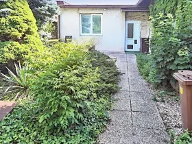 Prodej rodinného domu, Jenštejn, 90 m2