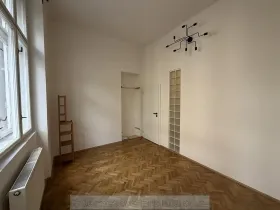 Pronájem bytu 2+1, Praha - Žižkov, 71 m2