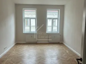 Pronájem bytu 1+1, Praha - Smíchov, Plzeňská, 46 m2