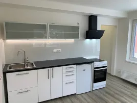 Pronájem bytu 1+kk, Neratovice, Hamplova, 24 m2
