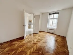 Pronájem bytu 1+1, Praha - Smíchov, Rozkošného, 34 m2