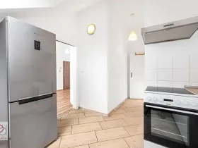 Pronájem bytu 1+kk, České Budějovice, Matice školské, 45 m2