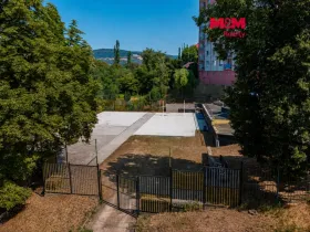 Prodej pozemku pro bydlení, Ústí nad Labem, Žukovova, 1706 m2
