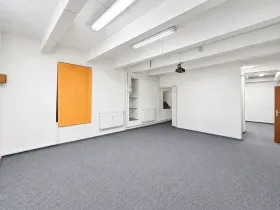 Pronájem kanceláře, Hradec Králové, Kollárova, 60 m2