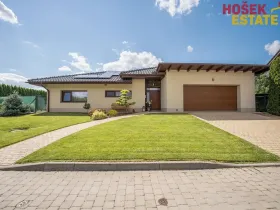 Prodej rodinného domu, Holubice, 240 m2