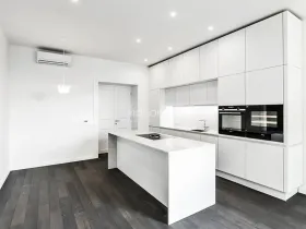 Pronájem bytu 4+kk, Praha - Vinohrady, Laubova, 137 m2