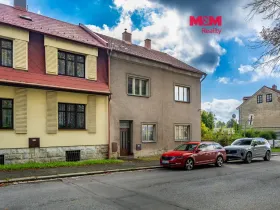 Prodej rodinného domu, Dvůr Králové nad Labem, Nerudova, 150 m2