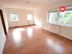 Pronájem bytu 2+1, Karlovy Vary, Modenská, 56 m2