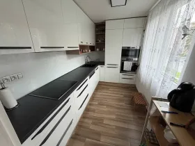 Prodej bytu 3+1, Olomouc, tř. Svornosti, 75 m2