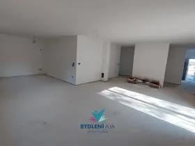 Prodej rodinného domu, Modlany, 160 m2