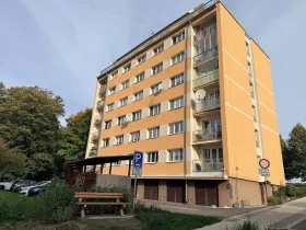 Prodej bytu 2+1, Liberec, Nad Školou, 57 m2