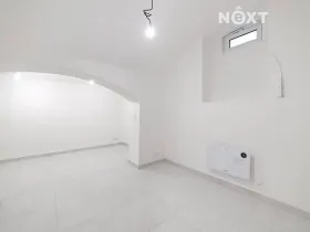 Prodej bytu 1+kk, Praha - Vysočany, Kolmá, 25 m2