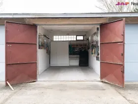 Pronájem garáže, Brno, Třískalova, 19 m2