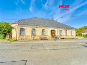 Prodej obchodního prostoru, Hradec Králové - Svinary, Podhůrská, 633 m2