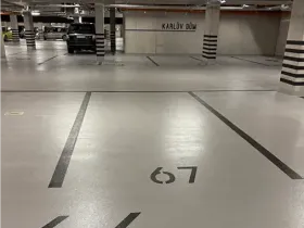 Pronájem garážového stání, Brno, Bratislavská, 14 m2