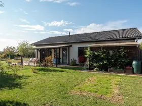 Prodej rodinného domu, Křenice, V Zahradách, 99 m2