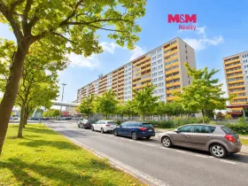 Pronájem bytu 1+1, Hradec Králové - Nový Hradec Králové, třída Edvarda Beneše, 42 m2