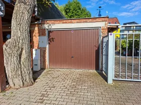 Pronájem garáže, Hradec Králové, Pražská třída, 15 m2