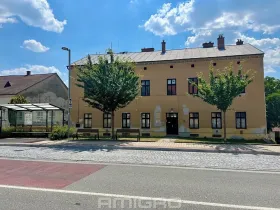 Prodej činžovního domu, Ostrovačice, náměstí Viléma Mrštíka, 1000 m2