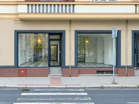 Pronájem obchodního prostoru, Karlovy Vary, Vítězná, 40 m2