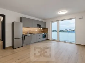 Pronájem bytu 2+kk, České Budějovice, Generála Klapálka, 55 m2