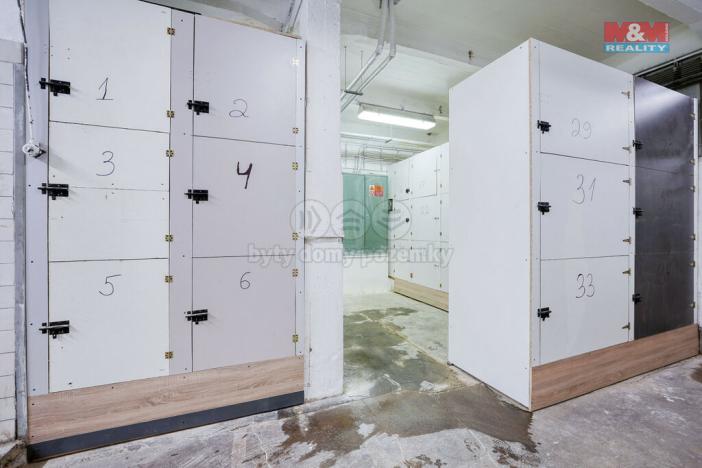 Pronájem skladu, Plzeň - Východní Předměstí, Americká, 1 m2