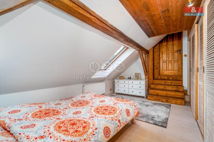 Prodej rodinného domu, Volary - Chlum, 279 m2