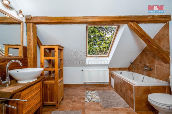 Prodej rodinného domu, Volary - Chlum, 279 m2