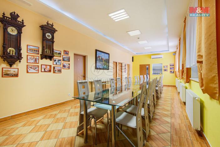 Pronájem komerční nemovitosti, Vřesina, Ovocná, 635 m2