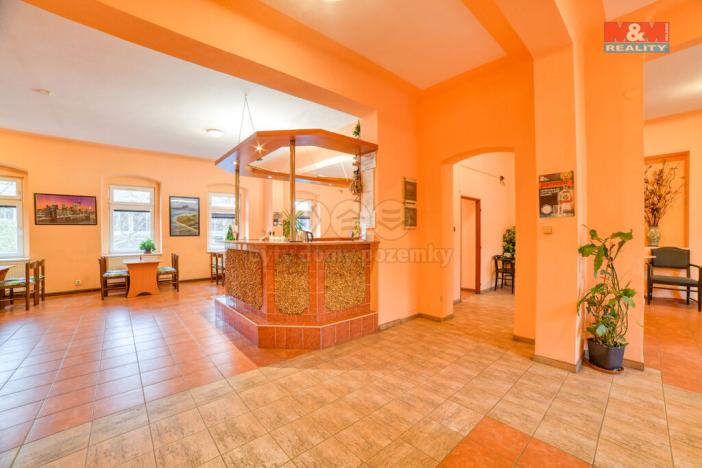 Pronájem restaurace, Cheb, 26. dubna, 100 m2