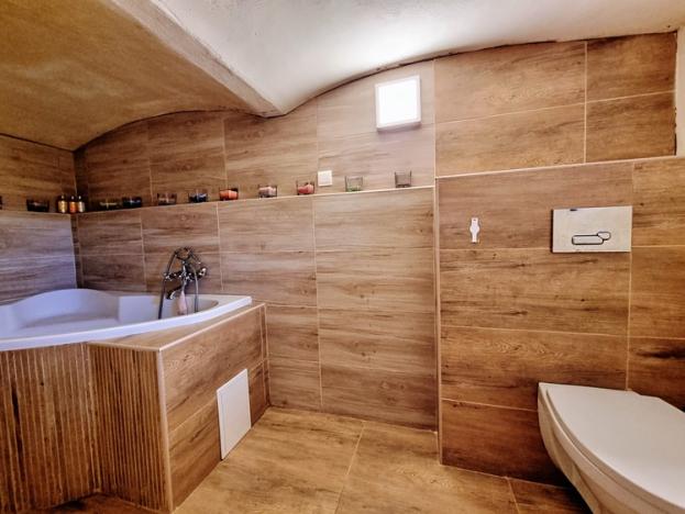 Prodej rodinného domu, Libouchec, 312 m2