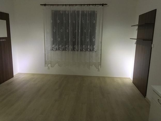 Pronájem bytu 1+kk, Přáslavice, 15 m2