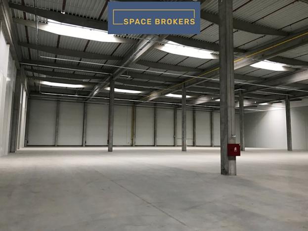 Pronájem skladu, Uničov, 13212 m2