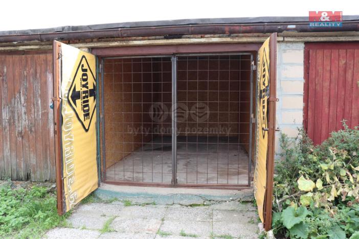 Prodej garáže, Praha, Novobohdalecká, 18 m2