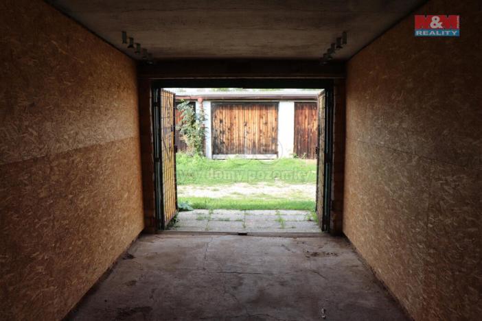 Prodej garáže, Praha, Novobohdalecká, 18 m2