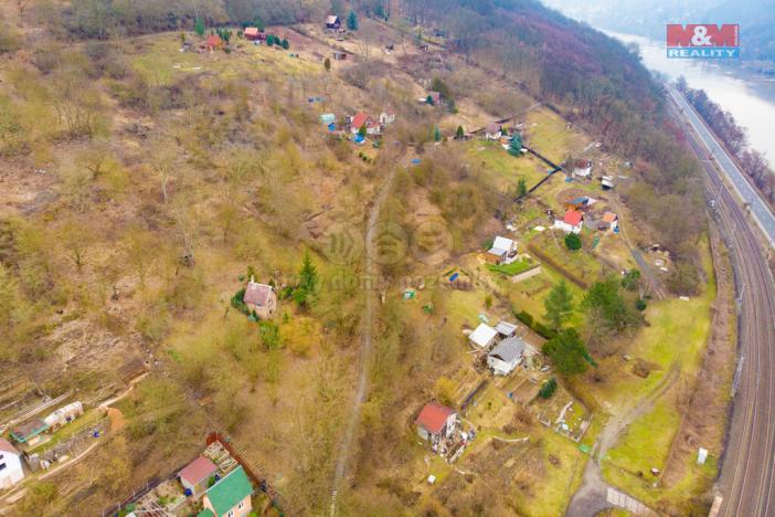 Prodej zahrady, Dolní Zálezly, 758 m2