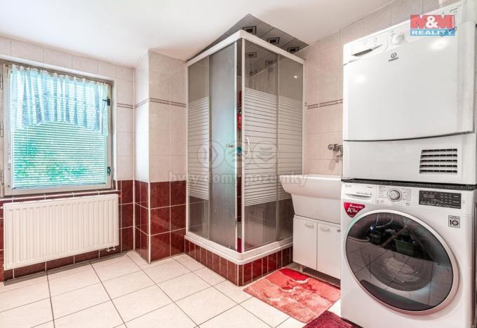 Prodej restaurace, Velké Březno, 700 m2