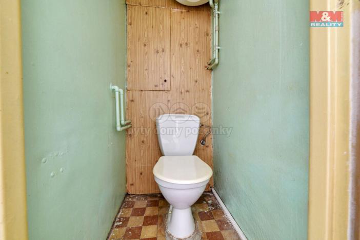 Prodej bytu 2+1, Toužim - Kosmová, 55 m2