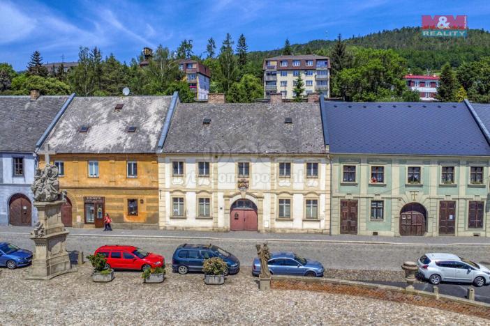 Prodej rodinného domu, Manětín, 595 m2