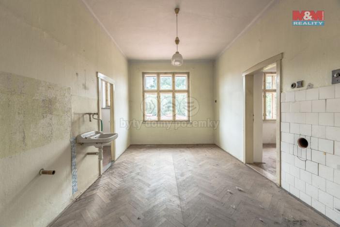 Prodej zemědělského objektu, Nová Ves nad Popelkou, 1427 m2