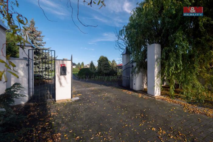 Prodej rodinného domu, Třebestovice, V zákruží, 280 m2