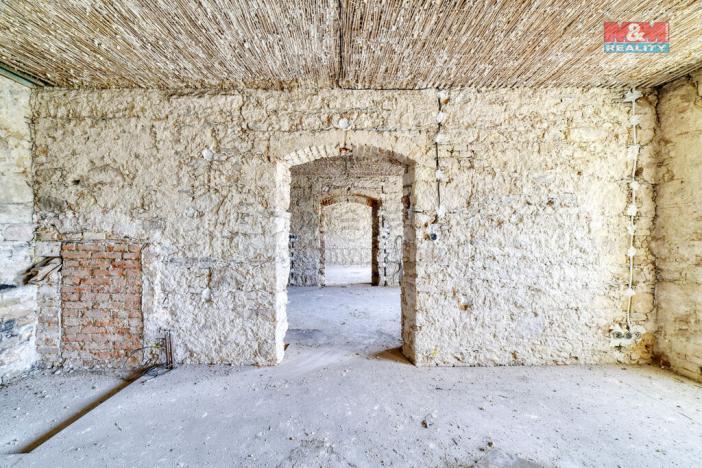 Prodej historického objektu, Manětín, 595 m2